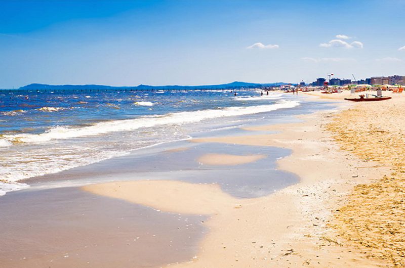 spiaggia lido adriano